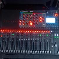 Mixer Soundcraft  SI compact 