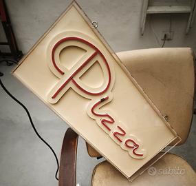 scritta luminosa led