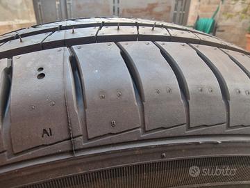 pneumatici hankook  misura 195/70/ r15 nuove