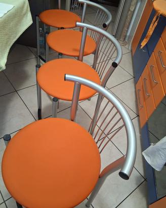 Sgabelli calligaris