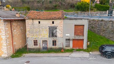 RUSTICO A CERRO VERONESE