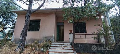 Villa singola da ristrutturare