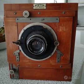 macchina fotografica antica