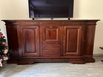 Credenza