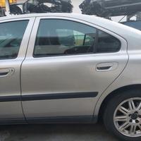 Porta posteriore sinistra Volvo S60 2.4 del 2004