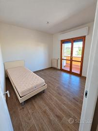 Letto completo di materasso + doghe