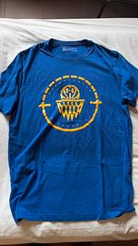 T shirt Under Armour taglia S Basketball