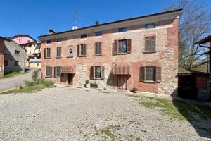 CASA INDIPENDENTE A CANNETO PAVESE