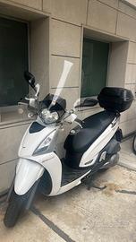 Kymco People GTI 200