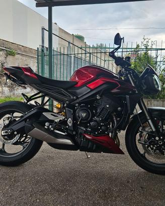 Triumph Street Triple 765 RS