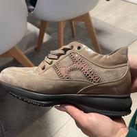 Hogan donna numero 37
