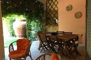Villetta a schiera arredata in residence