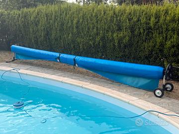 Telo copri/risclada piscina e avvolgitore incluso