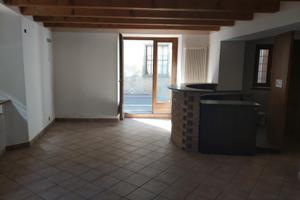 Ristorante tipico, immobile di inizio 800