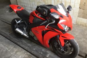 Honda cbr