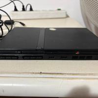 PlayStation 2slim senza joystick +14 giochi