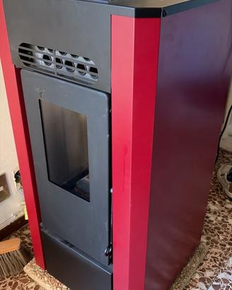 Stufa a Pellet LineaVZ Modello Karin 9