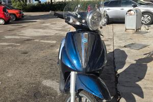 PIAGGIO BEVERLY 300IE TOURER