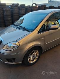 lancia musa gpl anno 2012