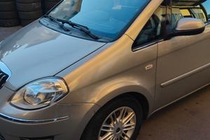 lancia musa gpl anno 2012