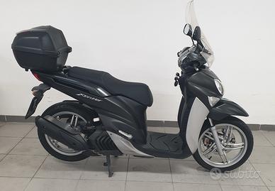 Yamaha Xenter 150 scooter
