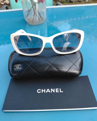 occhiali da sole Chanel