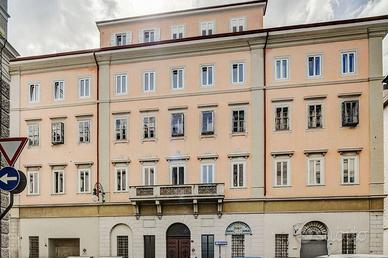 Appartamento di 120 m² con 2 locali a Trieste