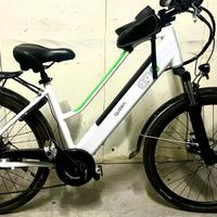 Bicicletta pedalata assistita