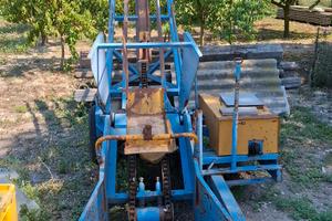 carica balle e attrezzi agricoli