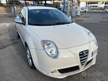 Autovettura Alfa Romeo MiTo 1.4 Turbo del 2010