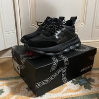 Versace chain reaction