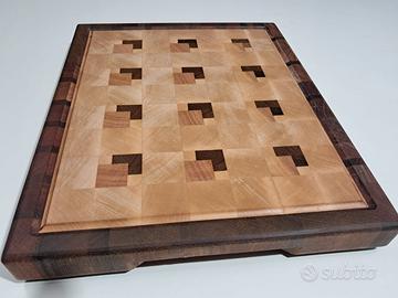 TAGLIERE IN LEGNO - Fatto a mano