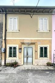 CASA SEMINDIPENDENTE A VERONA