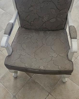 salottino divanetto e poltrona shabby