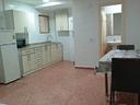 grande-monolocale-in-via-lauro-rossi-370-euro