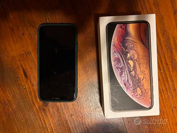 I Phone XS gold