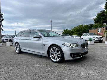 Bmw 525d xDrive Touring Luxury