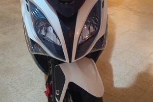 kymco xciting 300r  del 2011 24700km