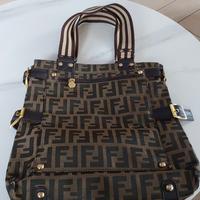 borsa fendi