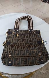 borsa fendi