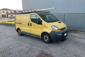 FURGONE OPEL VIVARO