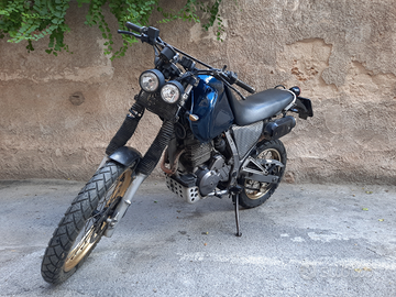 Honda dominator