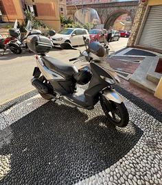 agility 200 cc. 