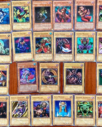 Yu-gi-oh: 30 carte, libro delle regole e terreno