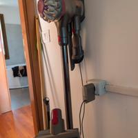 Dyson v8 absolute aspirapolvere  senza fili