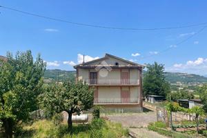 5 LOCALI A SANT'ANGELO A CUPOLO