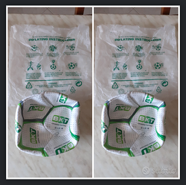 2 Palloni da calcio size 5 BKT Growing Together