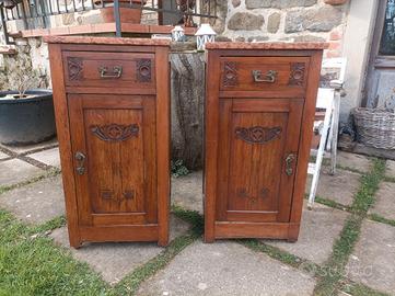 Comodini camera da letto / Mobiletti legno