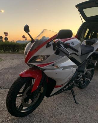 Yamaha YZF R125