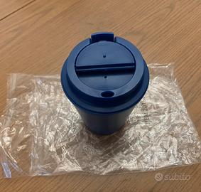 Bicchiere termico blu da tavolo in pp resistente